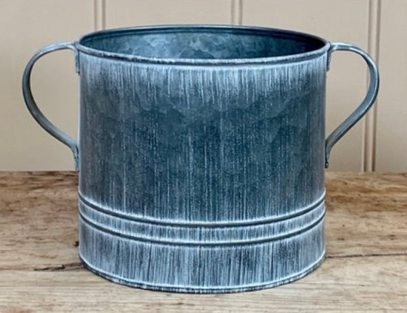 DISTRESSED METAL POT WITH EARS, 14CM