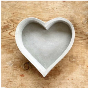 HEART CEMENT TRAY, 18.5CM